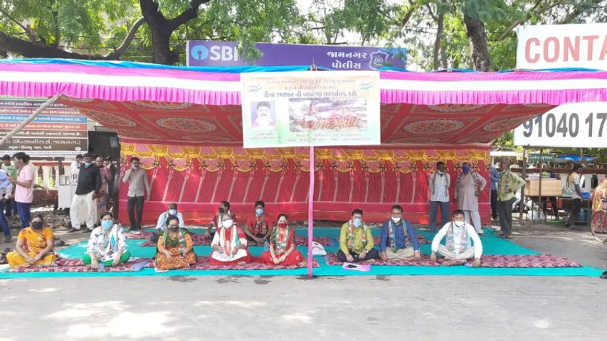 જામનગર શહેરમાં ત્રીજુ સ્મશાન શરૂ કરવા બાબતે કોંગી કોર્પોરેટરના ધરણા