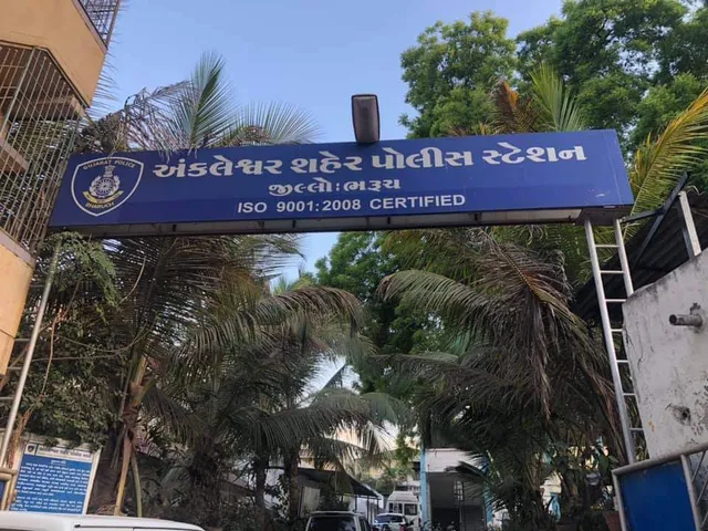 અંકલેશ્વર : બોઈદરા ગામે બંધ મકાનમાં તસ્કરો ત્રાટક્યા, રોકડ સહિતના મુદ્દામાલની કરી ચોરી