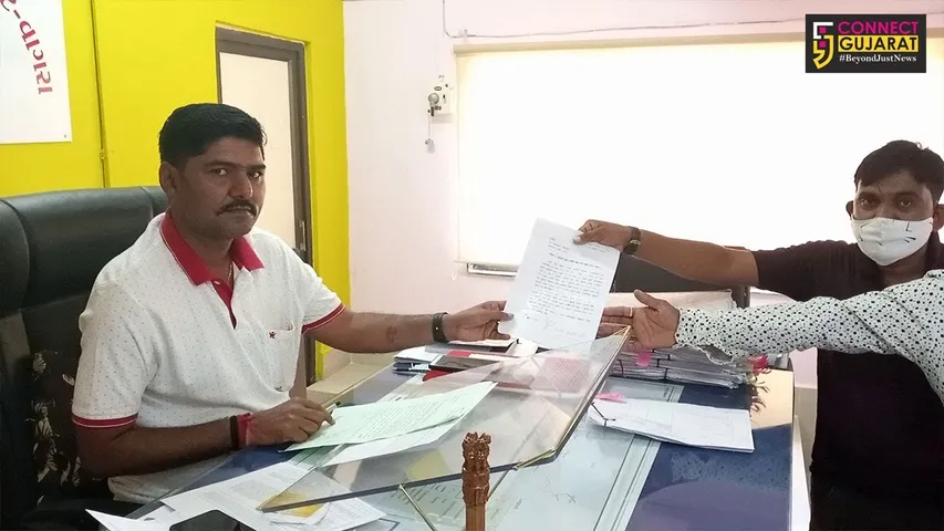 વાગરા : ગુરૂવારી બજાર શરૂ કરવાની માંગ સાથે ધંધાર્થીઓએ મામલતદારને આવેદન આપ્યું