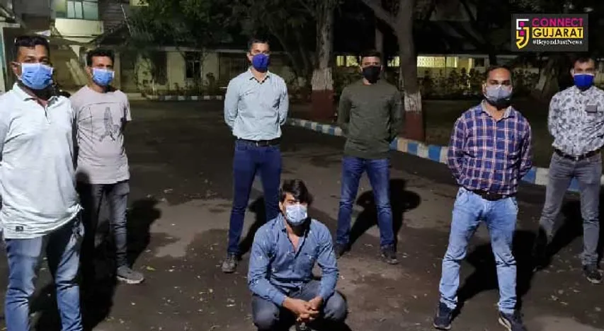 ભરૂચ : નદેલાવ નજીક આવેલ અલંકાર રો હાઉસમાં થયેલ પોણા ચાર લાખની ચોરીનો ભેદ ઉકેલાયો