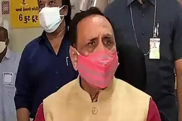 સુરતમાં CM રૂપાણીએ લોકડાઉન વિશે કહ્યું પ્રજાના હિતમાં યોગ્ય નિર્ણય કરીશું