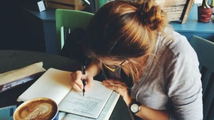 how failure journaling can reduce stress and improve performance
