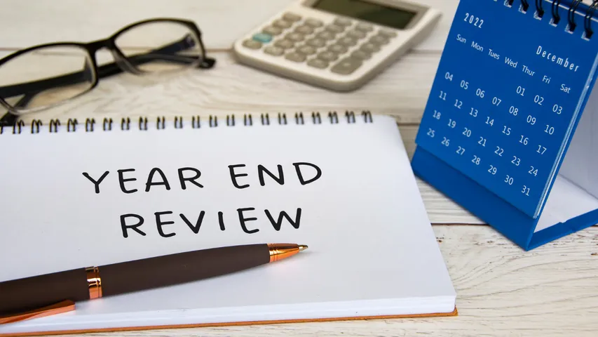 Year-End Quotes Industry Experts Share Insights for 2025