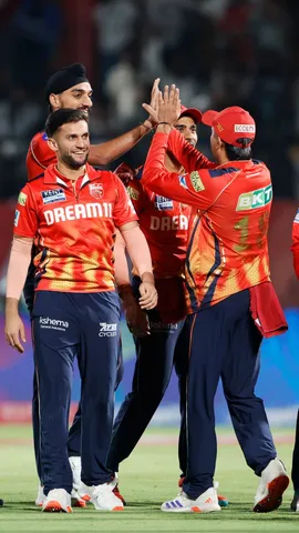 Most Runs in Powerplay in IPl 2025 Rajasthan Royals Punjab Kings
