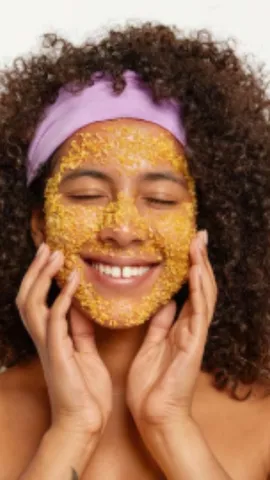 How to apply besan on face
