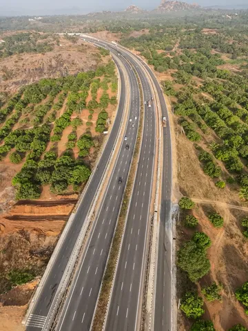 Bengaluru-Mysuru Expressway: जानिए किन खूबियों से लैस है बेंगलुरु मैसूर एक्सप्रेसवे