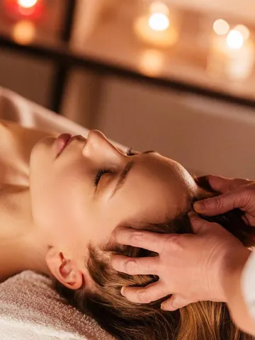 स्वस्थ और सुंदर बाल चाहिए तो जरूर करें ये काम