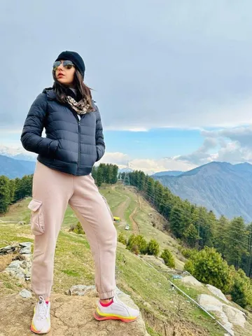 घूमने की बड़ी शौकीन हैं बॉलीवुड की ये एक्ट्रेसेस