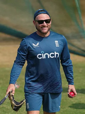 हैदराबाद में टेस्ट में सबसे ज्यादा रन बनाने वाले बल्लेबाज