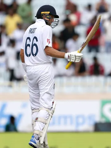 टेस्ट में भारत के खिलाफ सबसे ज्यादा शतक लगाने वाले बल्लेबाज