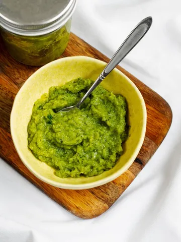 खूब खाते होंगे चटनी, पता है सबसे पहले कहां और किसने बनवाई थी