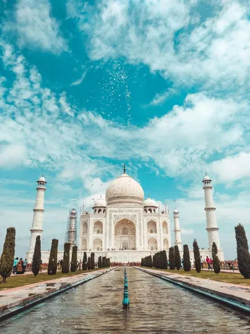 नहीं जानते होंगे ताजमहल का असली नाम, बड़े इतिहासकार भी नहीं दे पाएंगे जवाब