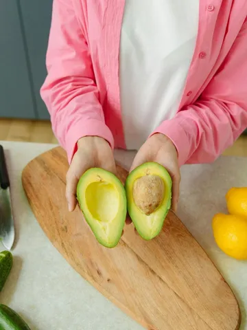 चकरा जाएगा दिमाग, जब पता चलेगा Avocado का हिंदी नाम