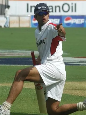 टेस्ट क्रिकेट में ज्यादा कैच लेने वाले खिलाड़ी