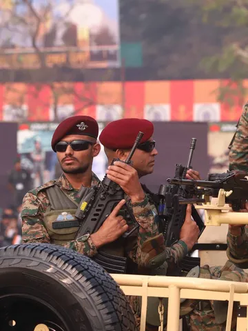 आर्मी में एक लेफ्टिनेंट ऑफिसर को कितनी मिलती है सैलरी?