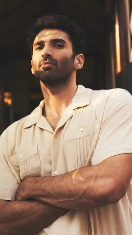 Aditya Roy Kapur Birthday actor gave a great performance in these movies (9)