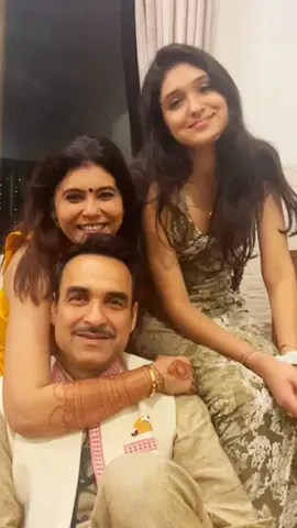 Pankaj Tripathi's daughter Aashi Tripathi stepped into acting, (7)