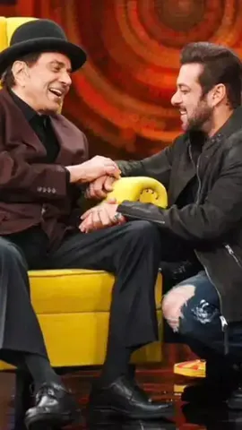 Salman Khan expressed his wish to remake these 3 superhit films of Dharmendra (12)