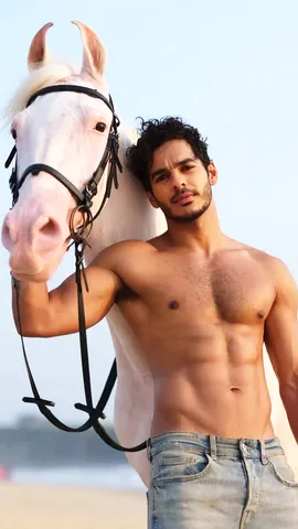 Ishaan Khatter Smouldering Looks That Took the Internet by Storm (1)