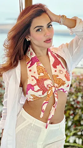 Bangladeshi actress Nusraat Faria detained at Dhaka airport in murder case