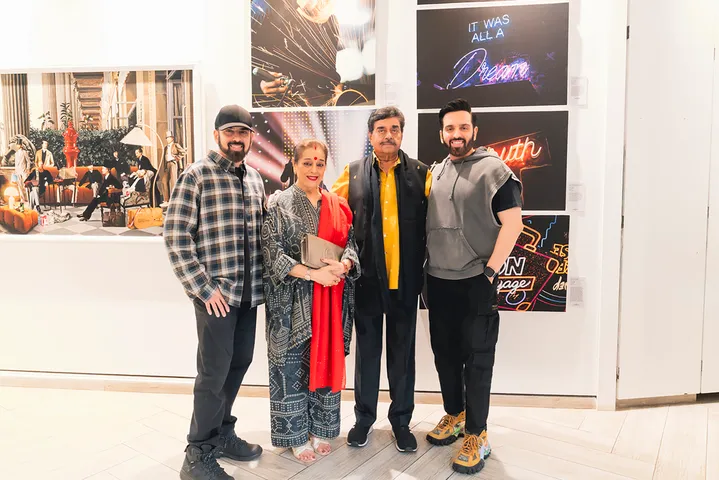 Shatrughan Sinha makes a swag entry at Luv and Kush Sinha House of Creativity x Designera Art Show