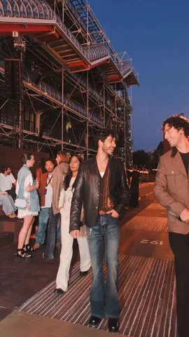 Ishaan Khatter (4)