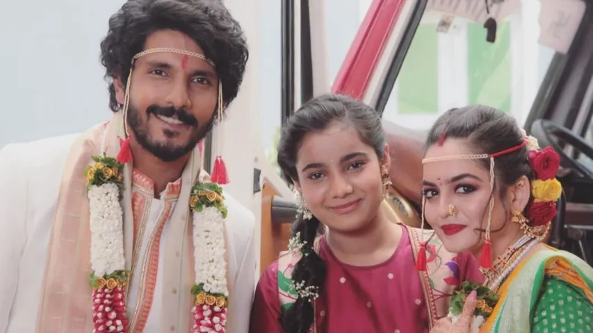 On completion of 100 episodes of Udne Ki Aasha the actors said