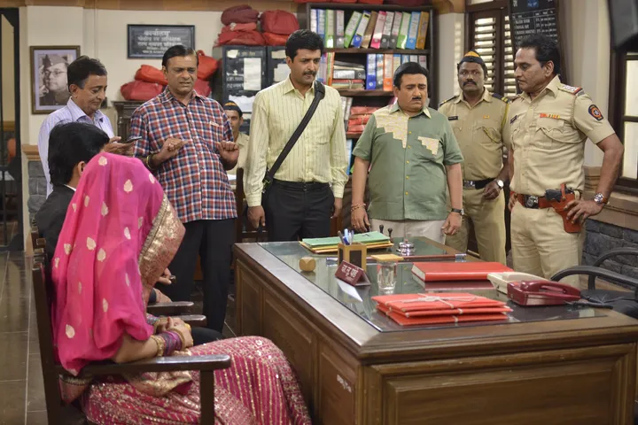 TMKOC Update Bawri to put Jethalal behind bars