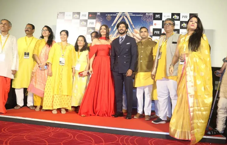 द ज़ोया फैक्टर की सफलता के लिए एस्ट्रोयोगी के नक्शेकदम पर चली फिल्म की कास्ट