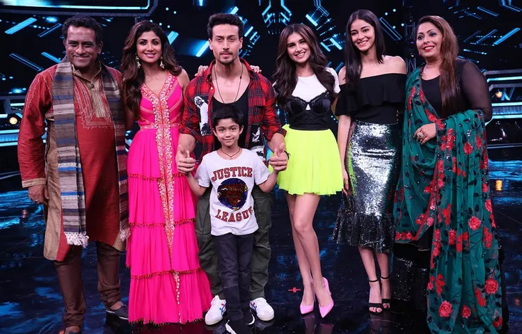 सुपर डांसर चैप्टर 3 में स्टूडेंट ऑफ़ द इयर 2 को प्रमोट करने पहुंचे टाइगर श्रॉफ, तारा सुतारिया और अनन्या पांडे