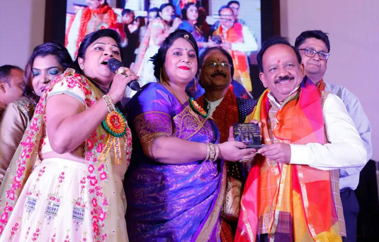 'डांडिया उत्सव' में हुआ केंद्रीय मंत्री श्री हर्षवर्धन सम्मान