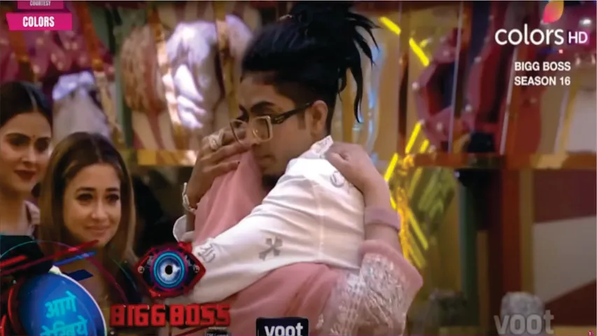  MC स्टेन इमोशनल ब्रेकडाउन