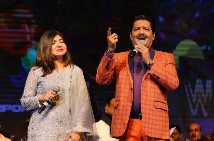 Alongside an ensemble of 60 top Bollywood Musicians- Udit Narayan, Alka Yagnik, Abhijit Bhattacharya, Babul Supriyo , Vijayta Pandit, Sadhana Sargam, Mamta Sharma