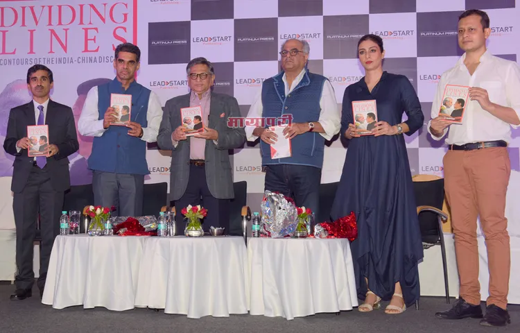 मुंबई में डॉ. के एन राघवन  ने लॉन्च की अपनी नयी किताब 'डिवीडिंग लाइन'