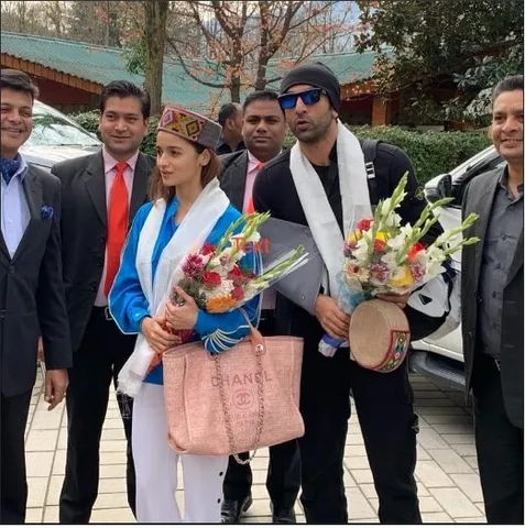 मनाली पहुंचे रणबीर-आलिया, अब हिमाचल प्रदेश होगी फिल्म ‘ब्रह्मास्त्र’ की शूटिंग!