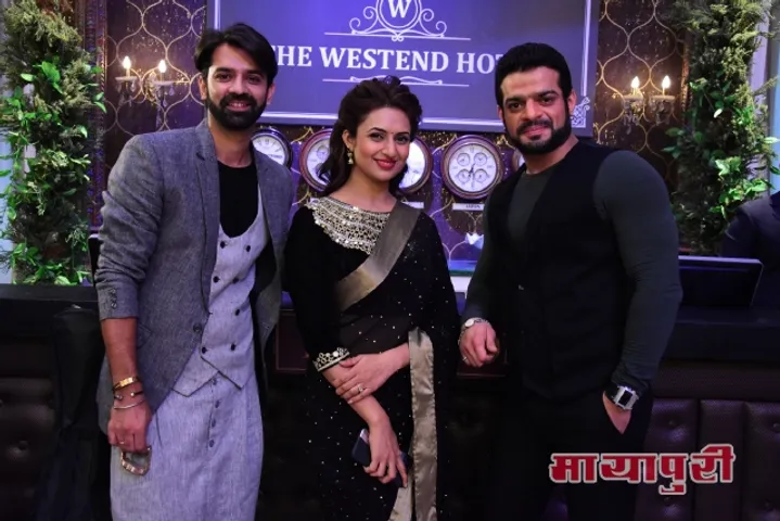 'ये हैं मोहब्बते' के सेट पर इस प्यार को क्या नाम दूं को प्रमोट करने पहुंचे बरुण सोबती