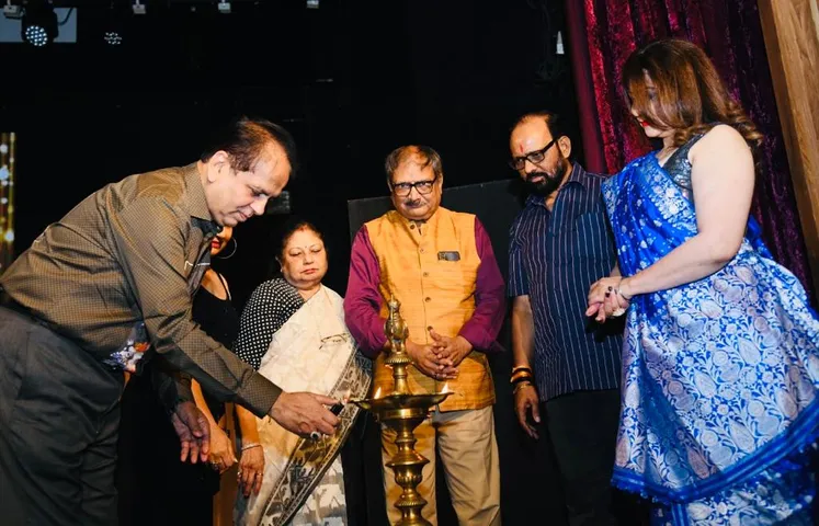 दलजीत कौर द्वारा महिलाओं के सम्मान में आयोजित किया गया (SDPA) सरस्वती बाई दादा साहेब फालके सम्मान समारोह