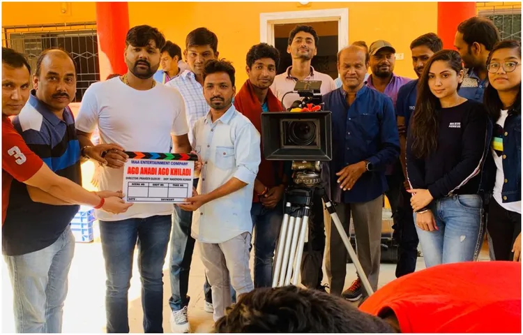 समर सिंह और रितिका शर्मा स्‍टारर भोजपुरी फिल्म ‘एगो अनाड़ी एगो खिलाड़ी’ की शूटिंग शुरू