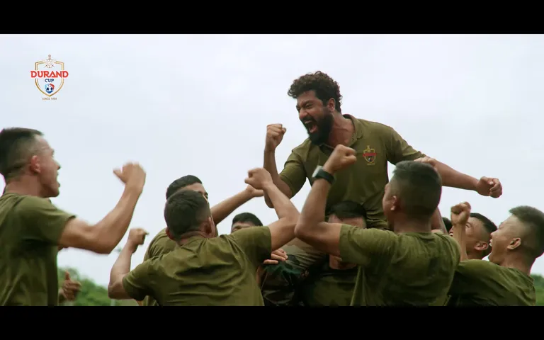 Vicky Kaushal भारतीय सेना द्वारा आयोजित प्रतिष्ठित डूरंड कप के 132वें संस्करण के गान Bhide में Sam Bahadur से पहले शामिल हुए