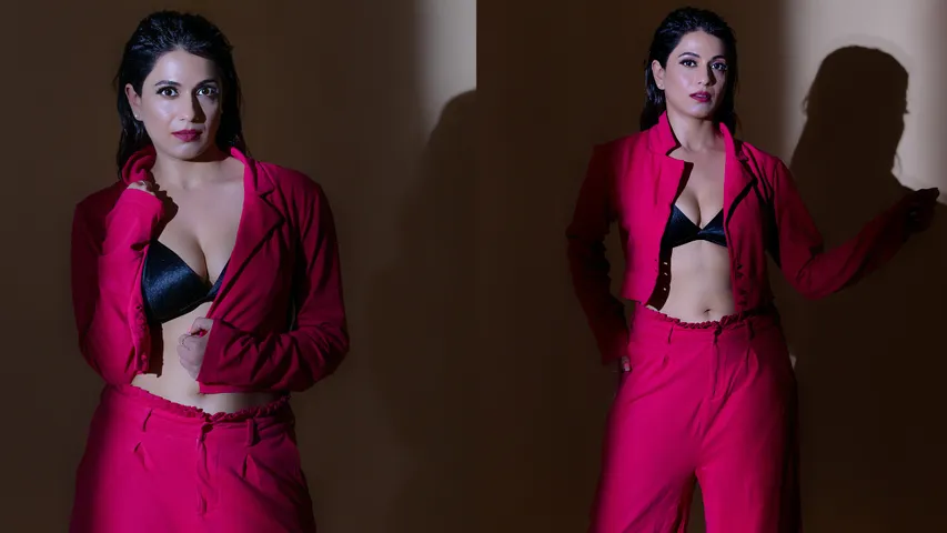 Kundali Bhagya actress Akanksha Juneja hot &  sexy photos 