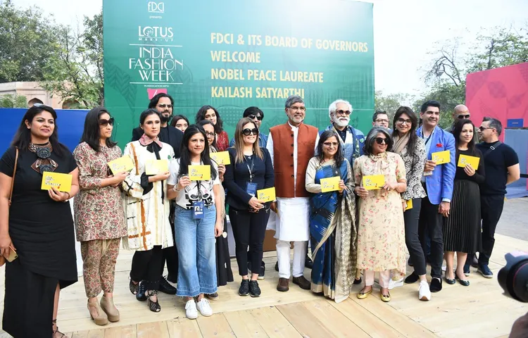 एफडीसीआई डिज़ाइनरों ने नोबल पुरस्कार विजेता कैलाश सत्यार्थी के साथ बाल मजदूरी के खिलाफ़ शपथ ली