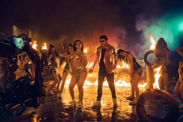 शोएब ढेबर, स्नेहा गुप्ता और स्टार बॉय एलओसी का नया गाना "नाच बसंती" 20 जनवरी को होगा रिलीज़!