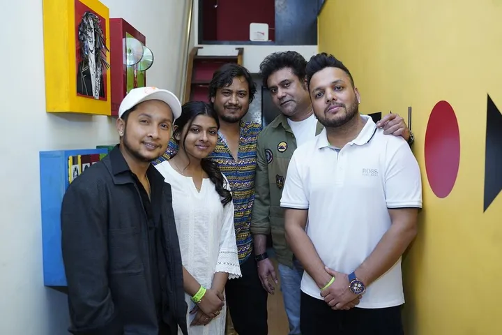 अरूनिता कांजीलाल आणि पवनदिप राजन का नया गाना ‘बाबुल’