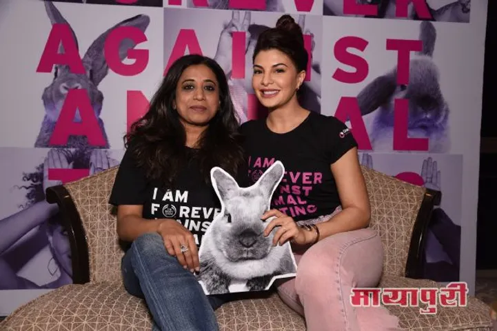 जैकलीन फर्नांडिज ने लॉन्च किया ‘द बॉडी शॉप’ का पशु परिक्षण विरोध अभियान