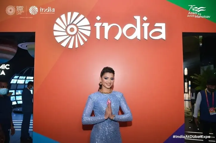 अभिनेत्री उर्वशी रौतेला को आया एक्सपो 2020 में रॉयल टूर्स का  इनविटेशन- जानिए पूरी कहानी