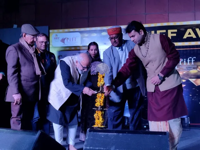 रंगारंग सांस्कृतिक कार्यक्रम संग रिफ अवॉर्ड नाइट का रहा खास आकर्षण
