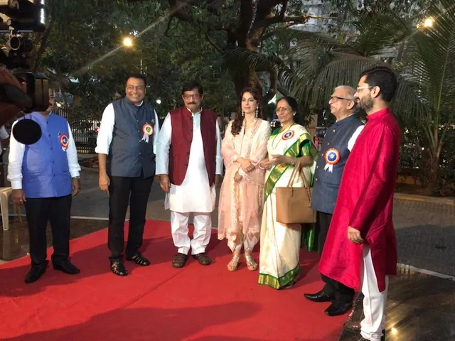 ए.के. मुंशी योजना ने मानवता के लिए 59 साल की सेवा का जश्न मनाया शामिल हुई जूही चावला