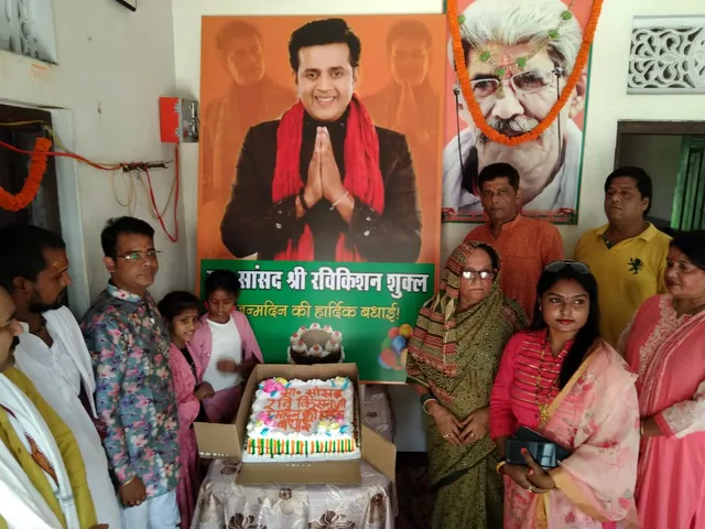 पीएम मोदी ने रवि किशन को दी जन्मदिन की बधाई