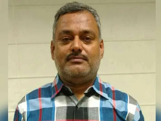 गैंगस्टर विकास दुबे पर बनने जा रही वेबसीरीज, ये है पूरी डिटेल