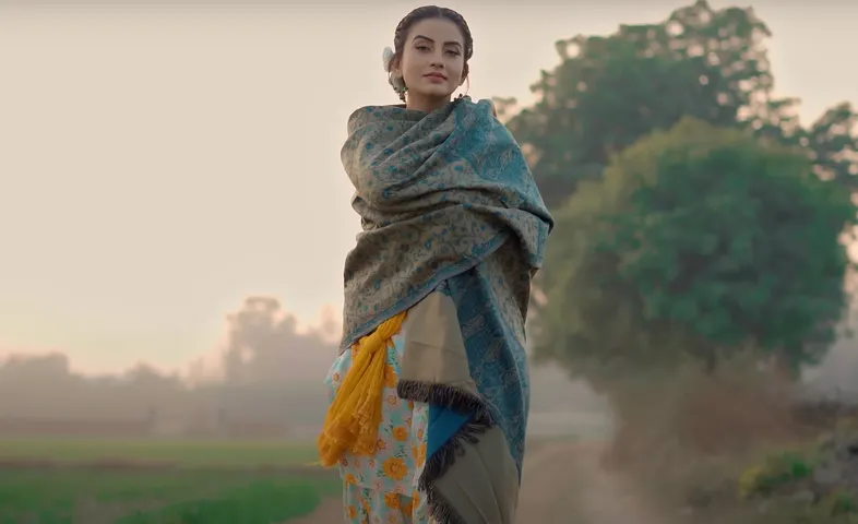 सखियों संग होगी अक्षरा सिंह की न्यू ईयर पार्टी, होगा खूब धमाल